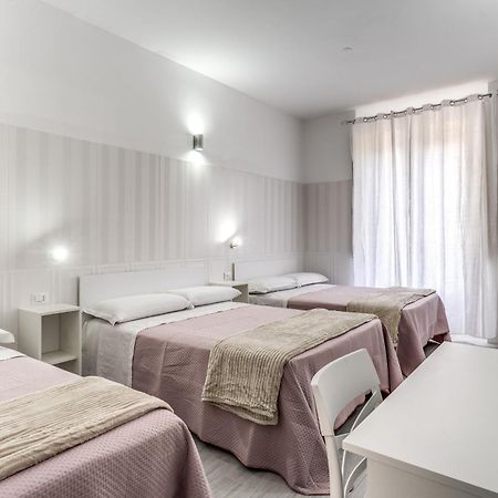 Altadomus Roma Hotel Bagian luar foto