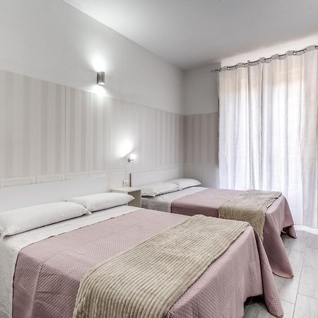 Altadomus Roma Hotel Bagian luar foto