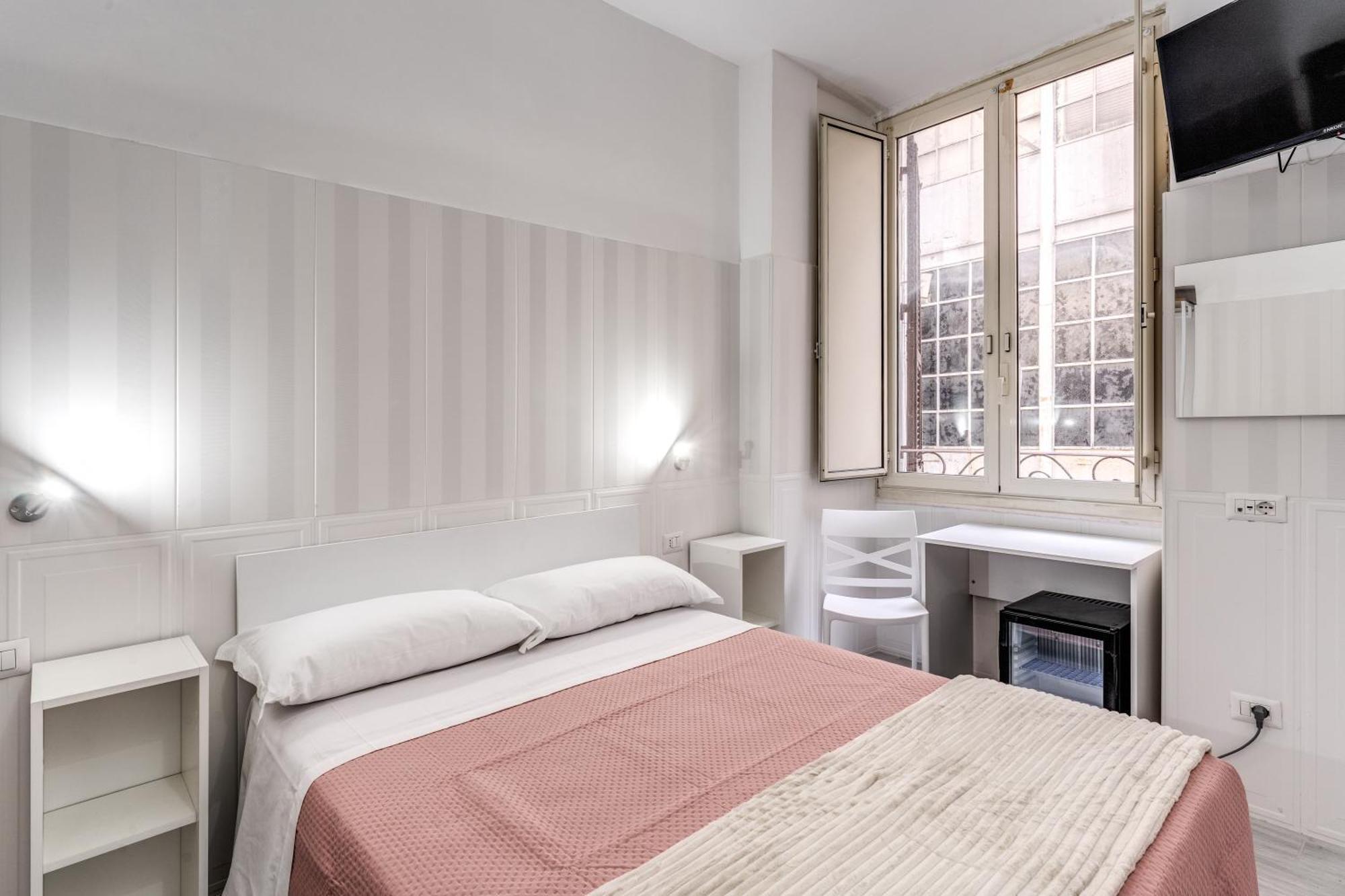 Altadomus Roma Hotel Bagian luar foto